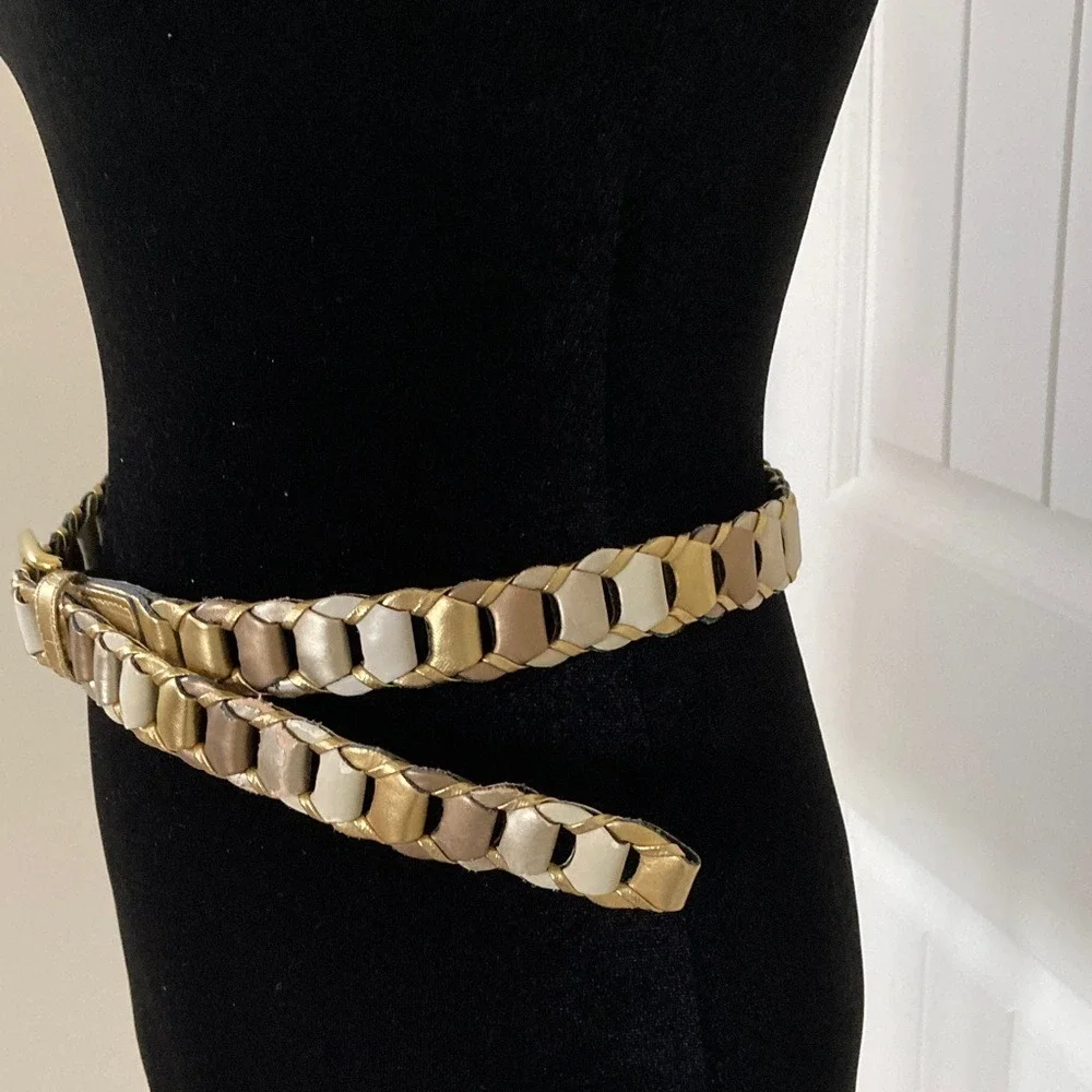 N/A womens gold